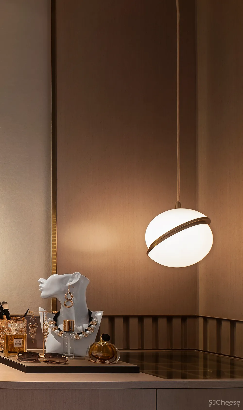 吴文粒作品 空间如同一面镜子