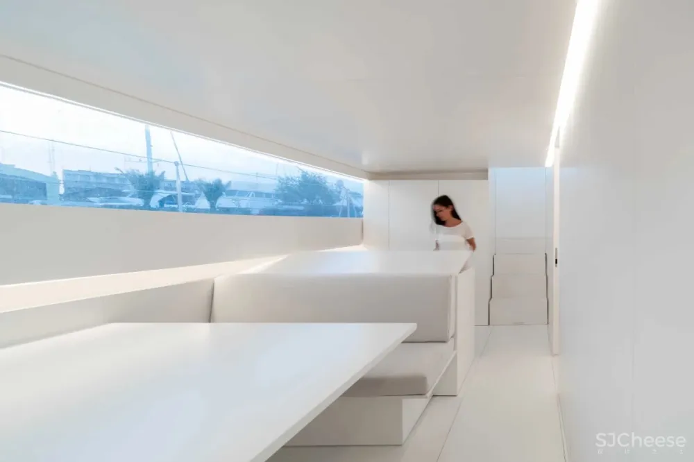 FranSilvestre新作丨漂浮的海上建筑,能移动的豪宅,到底有多香?