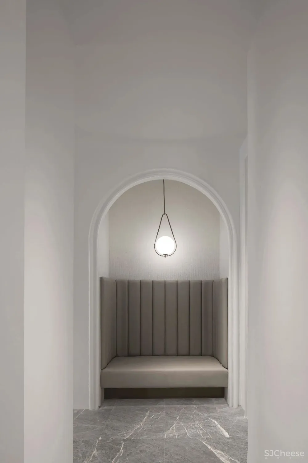 青岛实地蔷薇熙岸售楼处,空间里的“海” FORMWERKZ