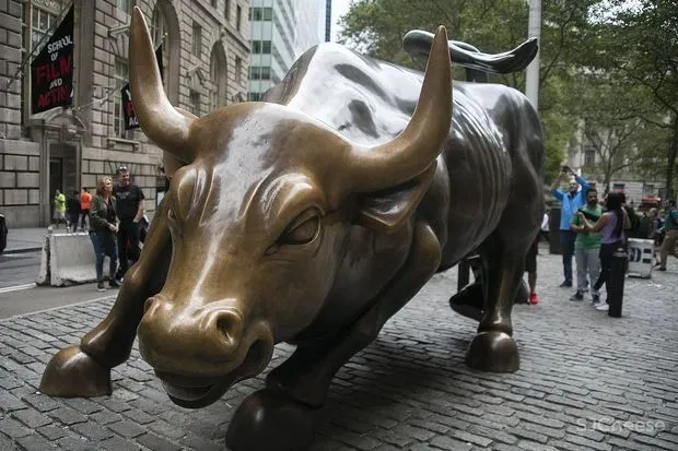 深圳中心 X 城市艺术客厅┃全球多位艺术家联袂呈现