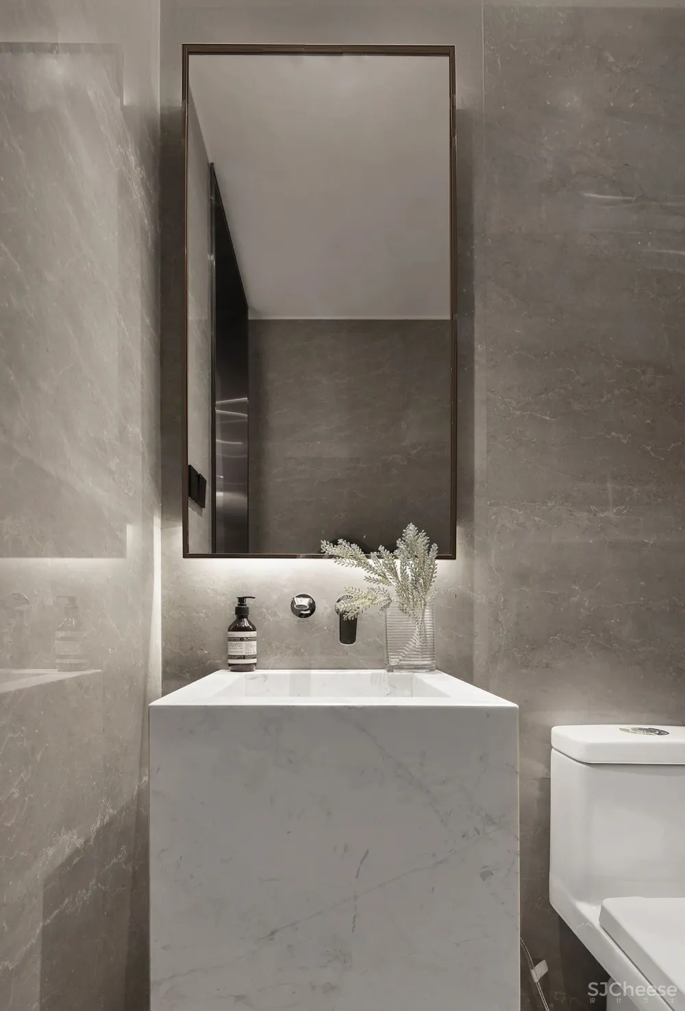 大东海新天地国际华府型样板房 眼色 库玛