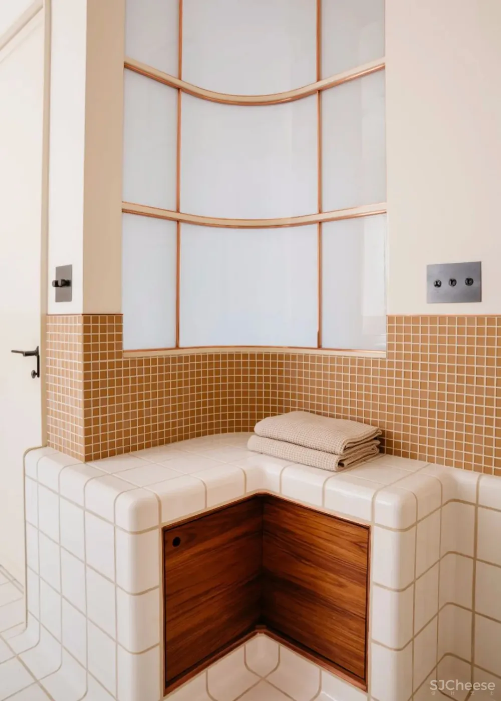 同样是设计翻新， 186㎡公寓却能瞬间引人注目！