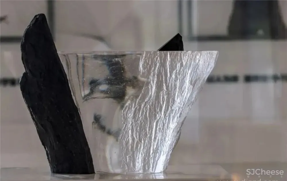 潮悦南塘售楼处,越过海洋与山丘 ZN之恩设计