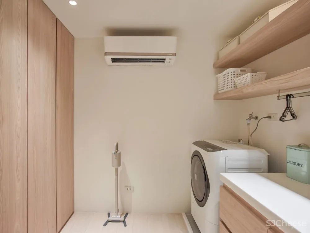 180㎡现代简约，暖色调的浪漫，温馨舒适自然