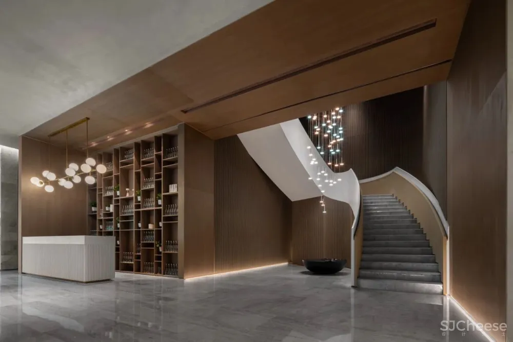 地产界“黑马” 看郑州如何引领中原豪宅新风向!