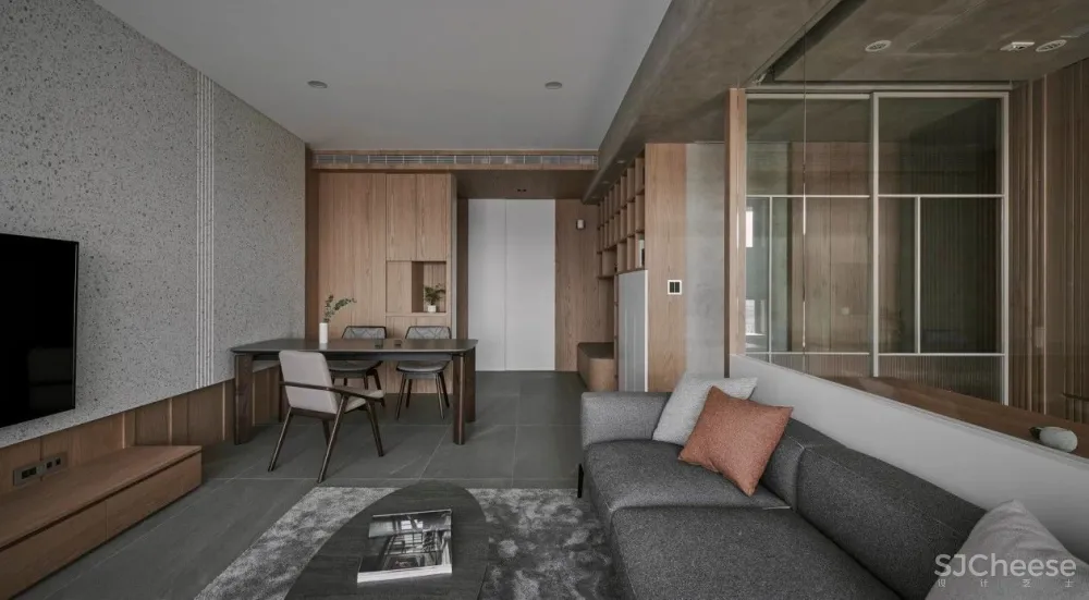 原木 水磨石，四口人的阅读之家 御见设计