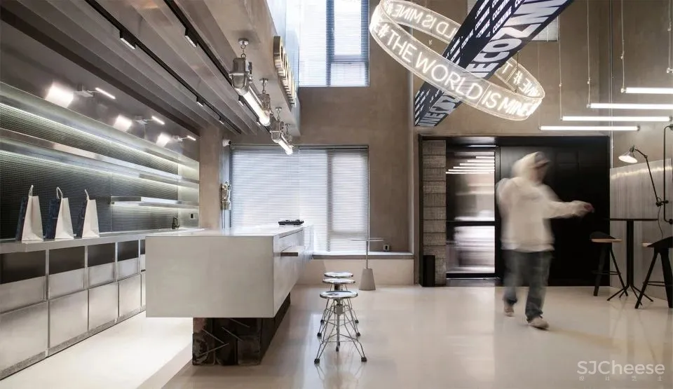 在矿井中发掘有趣的事物 武汉 COZMINE线下集合店 外物 WHY WOULD