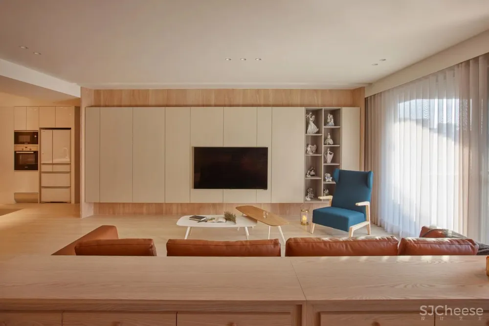 180㎡现代简约，暖色调的浪漫，温馨舒适自然