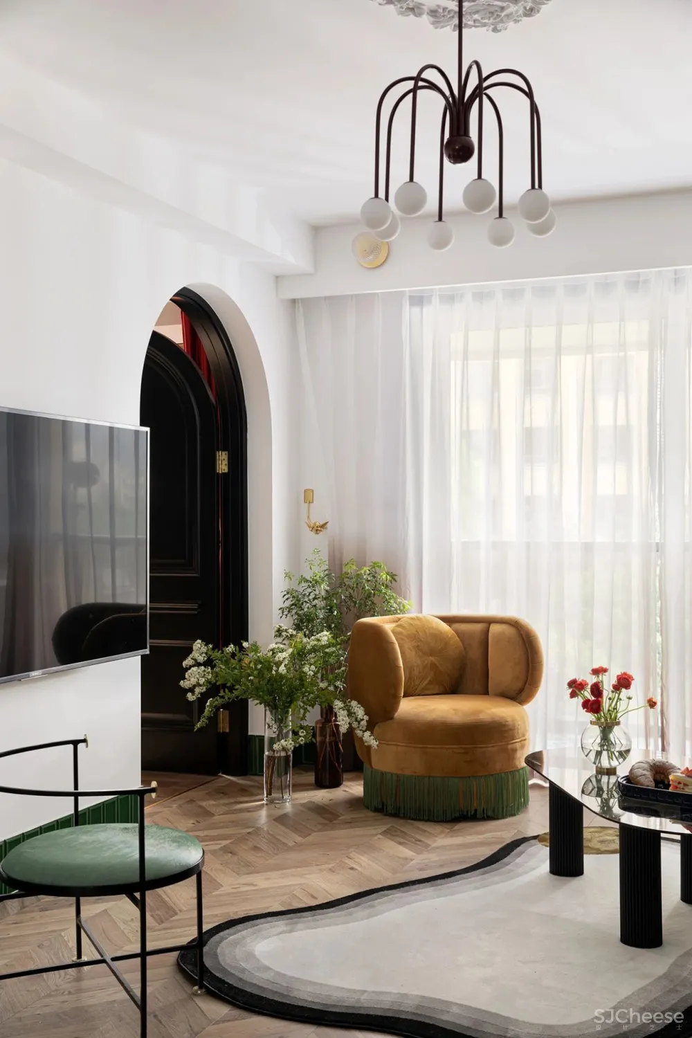 129㎡的极致复古美，再现经典红绿配色！