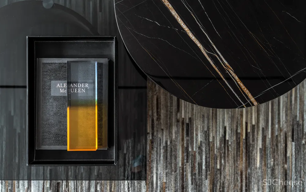 231㎡气质高级黑,简约时尚、格调十足!