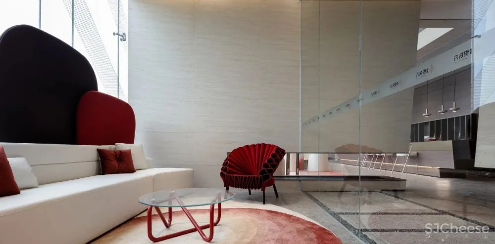 共生形态 星辰与蜉蝣