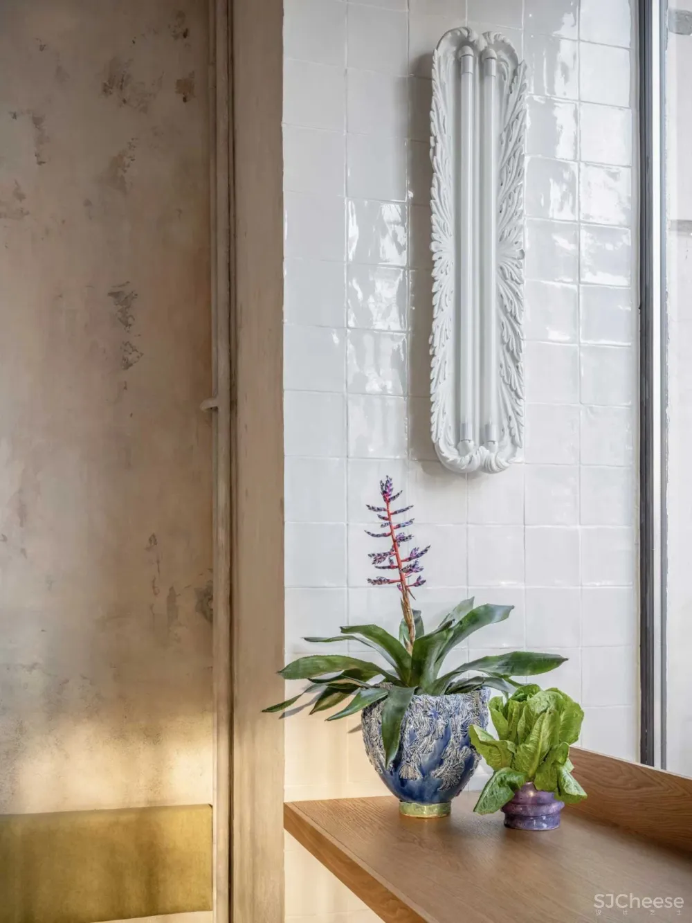 BAKERY INTERIORS GOOD ENOUGH TO EAT.