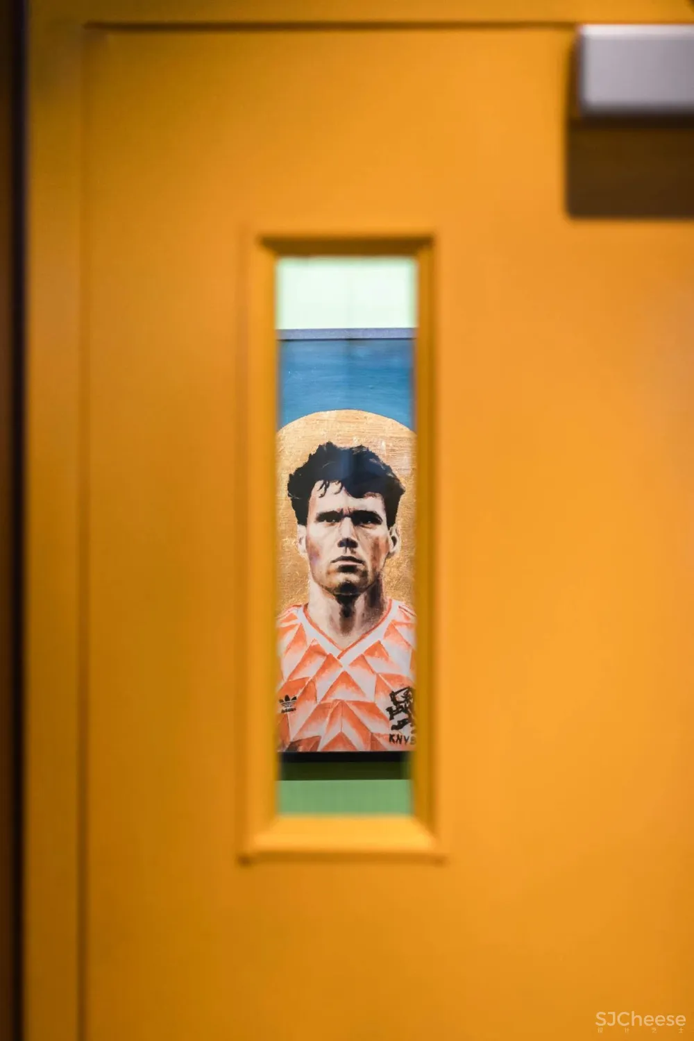 Caffettiera Caffé Bar in Montréal by Ménard Dworkind.