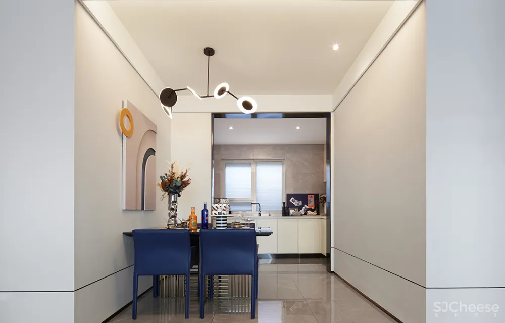 岳蒙：新年轻主义 自在如诗，潮趣入魂！