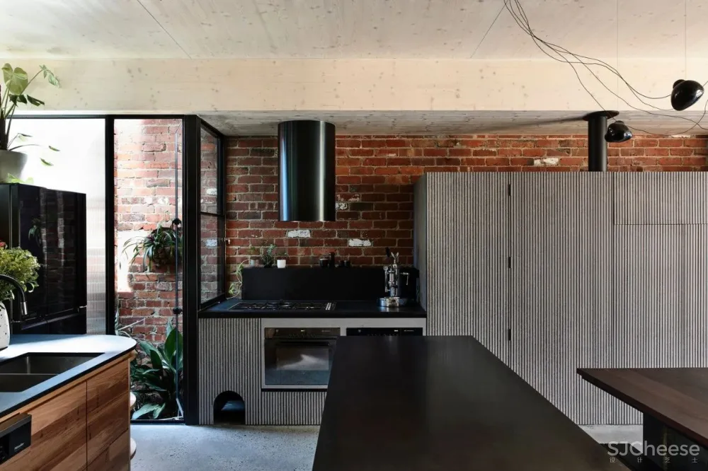 285㎡ 趣味住宅,攀岩、网床、滑梯一个都不少