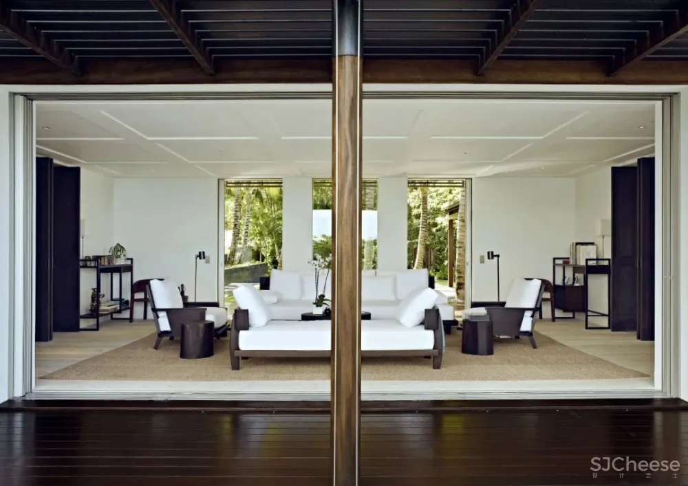 Christian Liaigre-法国自然主义设计大师!