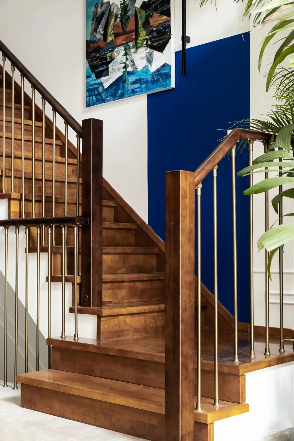 从事苗圃经营的姑娘,买下自带花园大别墅,把321m²搞成让人羡慕的植物园!