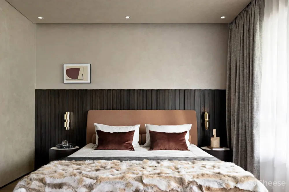 灰调奶咖的半山叠墅，远离喧嚣的质朴大宅！