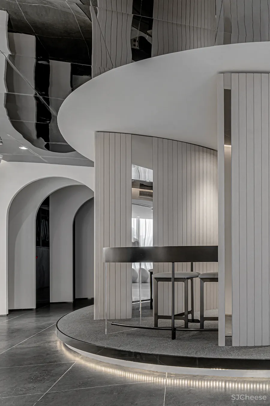 TTD本至设计 • 爱城影像空间|在叠进中传递爱的仪式感