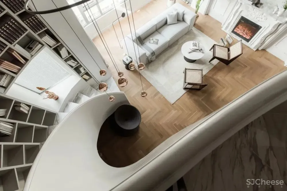175㎡“职住一体”的家,旋转楼梯融入法式风情,装出大宅气度 吾隅设计
