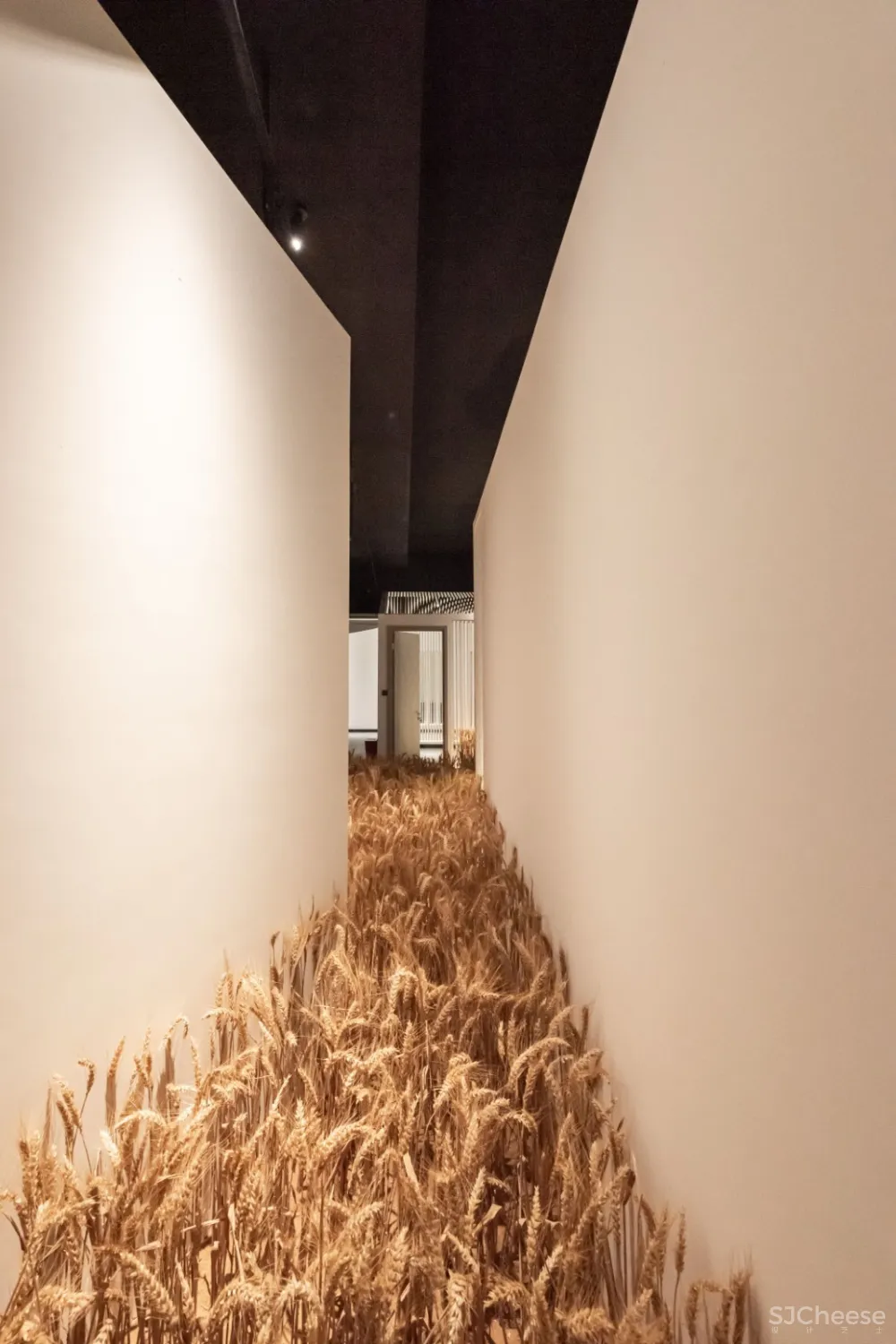 希望的田野 · 寰盟东南亚设计中心办公空间丨长空创作