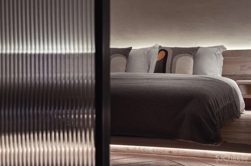 圣火设计 × 徽自在·重庆店:当空间转向自然与拙朴