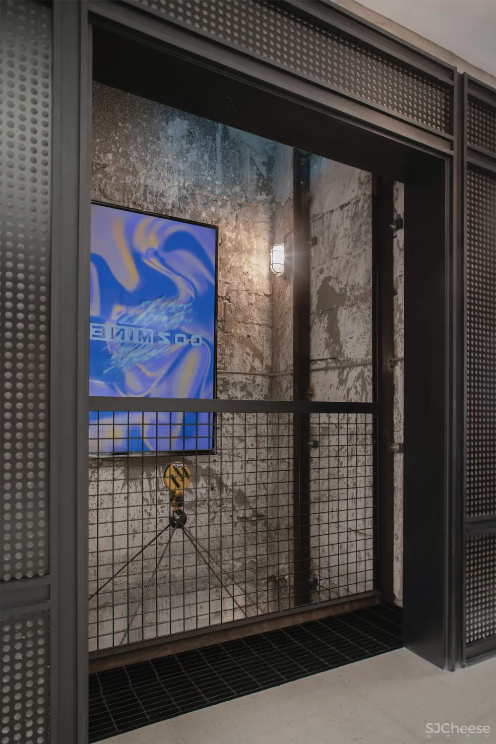 外物 × COZMINE集合店:The world is mine.