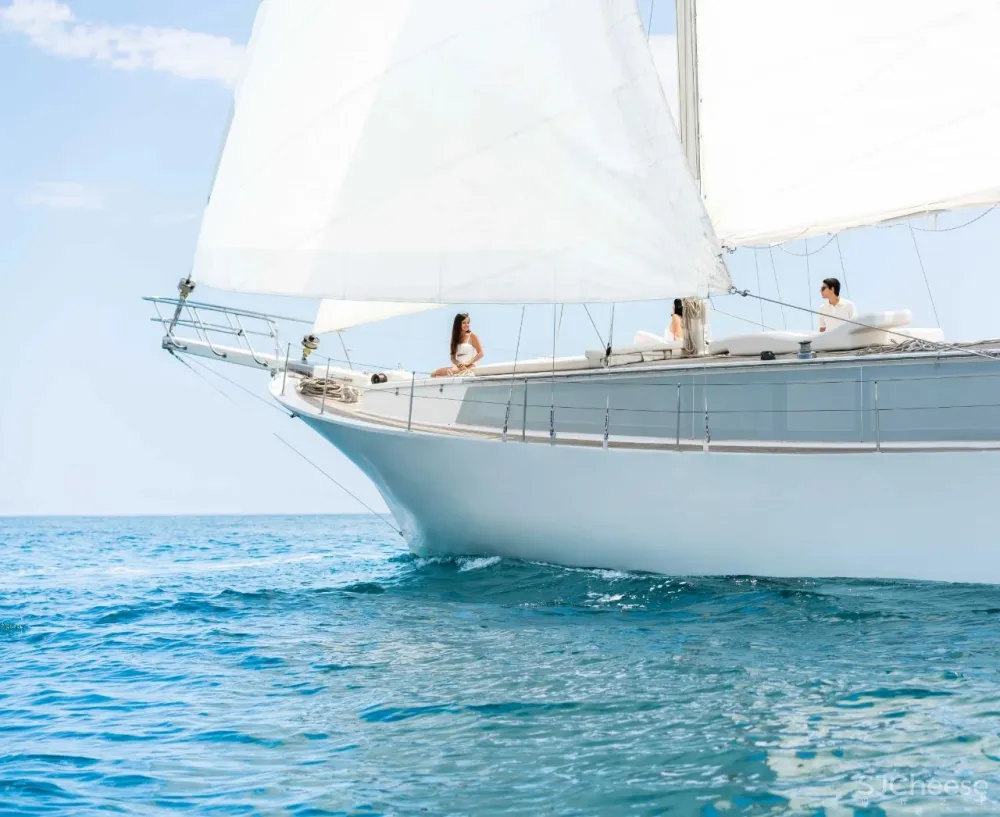 FranSilvestre新作丨漂浮的海上建筑,能移动的豪宅,到底有多香?