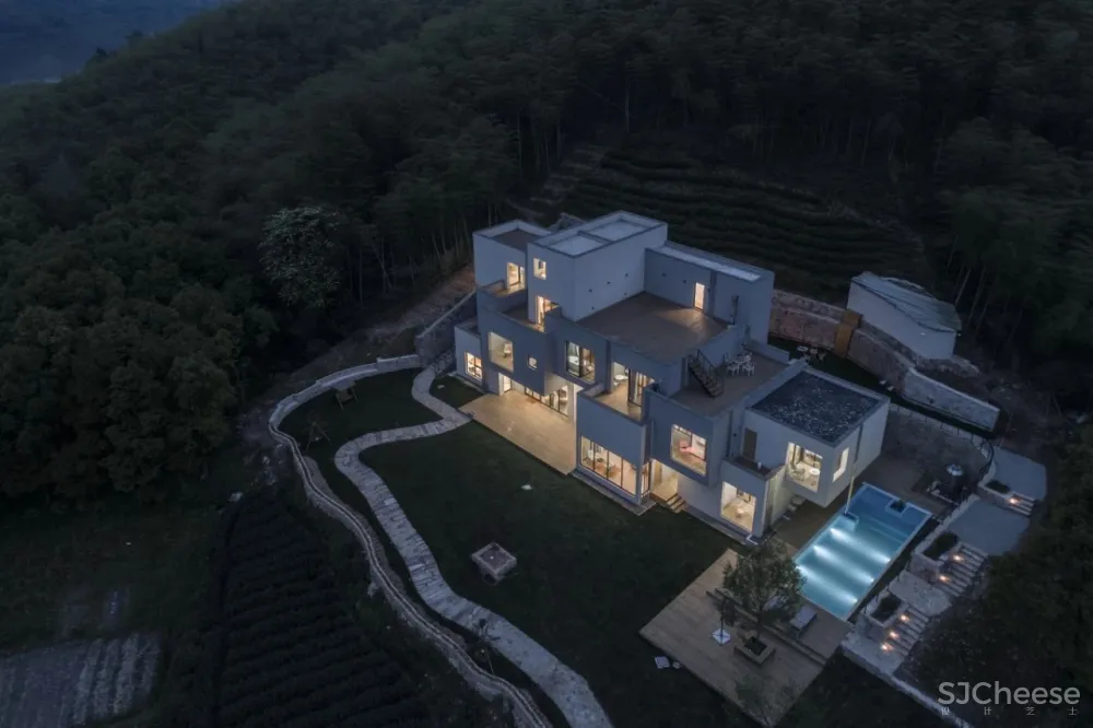 马岛八大作品盘点“我们自己的文化才是面向未来的”