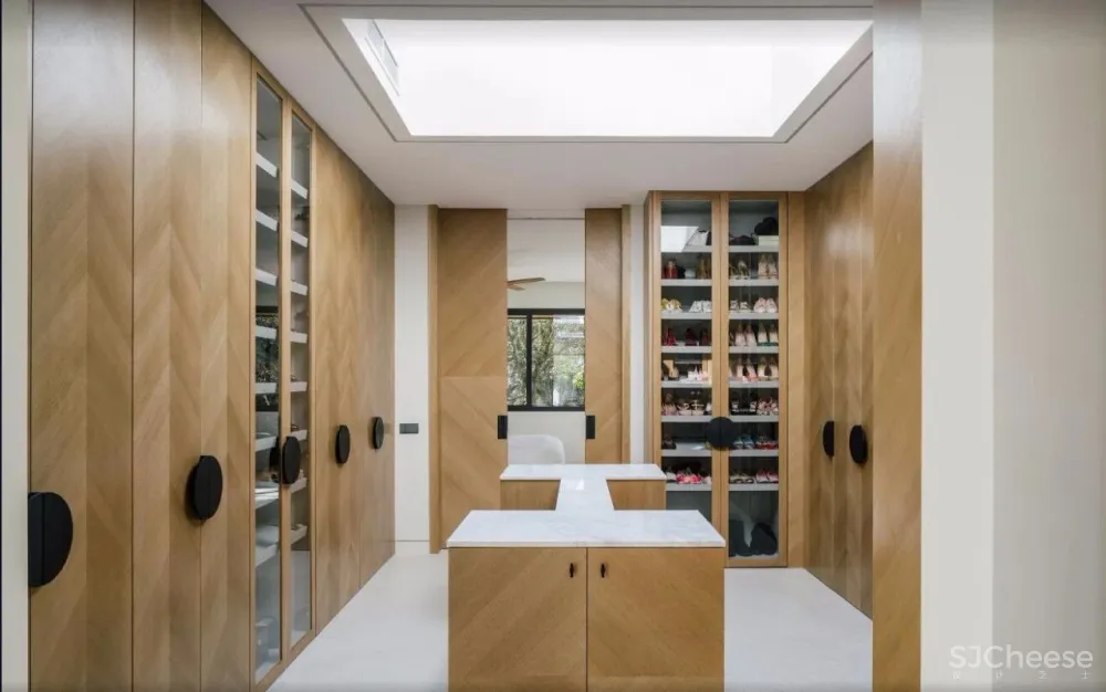 心灵归宿“玻璃海”私宅