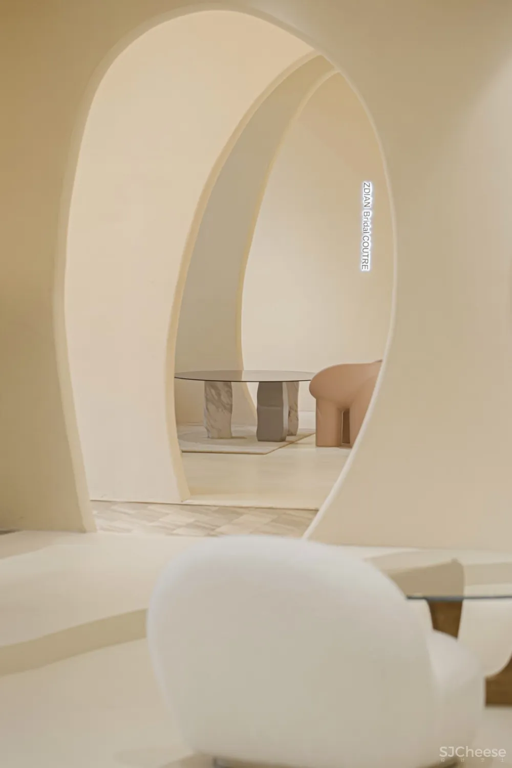 《甸·堂》ZDIAN Bridal婚纱店|大可设计 艺术和商业得共融共生