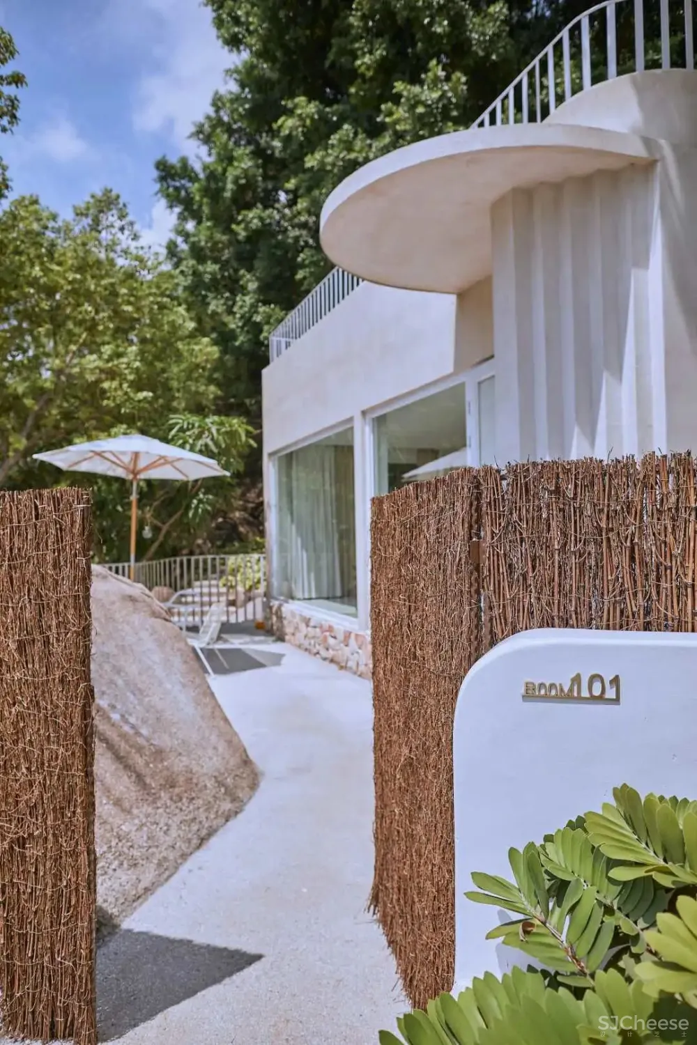 高铁直达秋冬温暖迷人的海,海上花园私藏国内版“圣托里尼”,《女儿们的恋爱》取景地大公开!