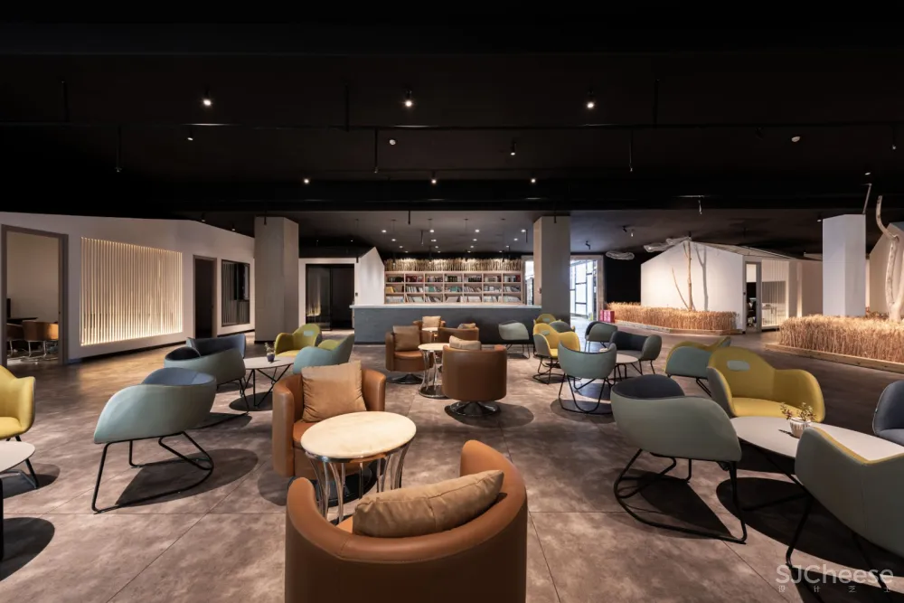 希望的田野 · 寰盟东南亚设计中心办公空间丨长空创作