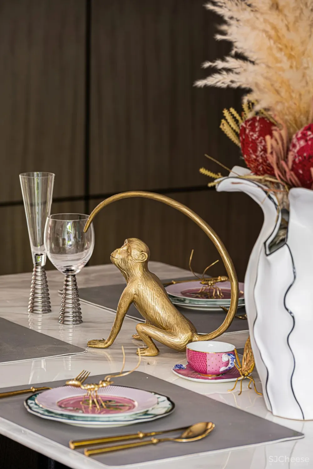 元禾大千:复古童话 天马行空