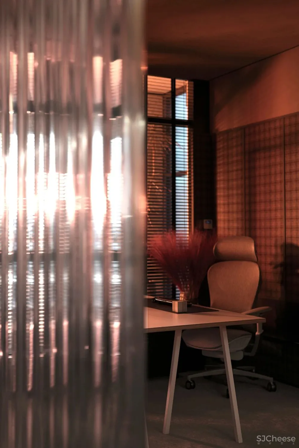 TOMO 東木筑造 趣味、怪诞、未知,次时代的虚拟世界