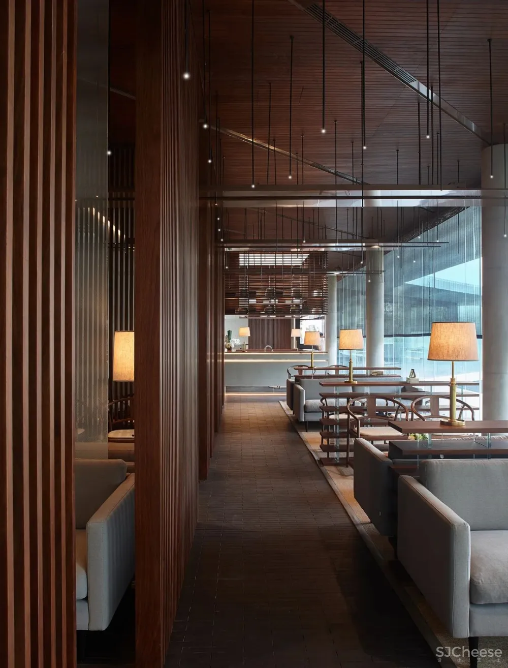 地产界“黑马” 看郑州如何引领中原豪宅新风向!