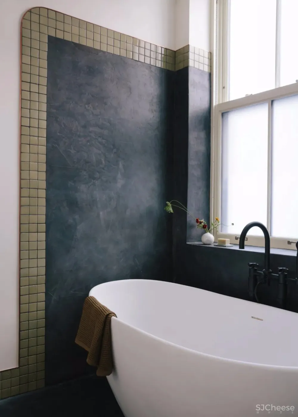 同样是设计翻新， 186㎡公寓却能瞬间引人注目！