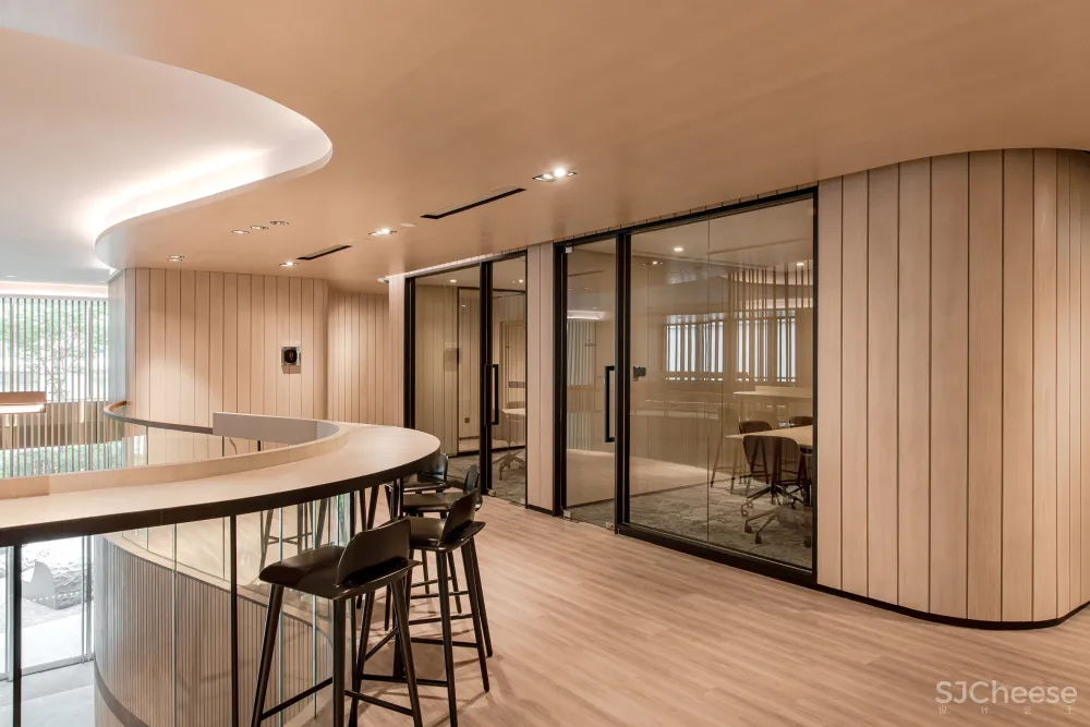 吉隆坡这个新总部大楼,细节堪比五星酒店,居然还能共享办公!