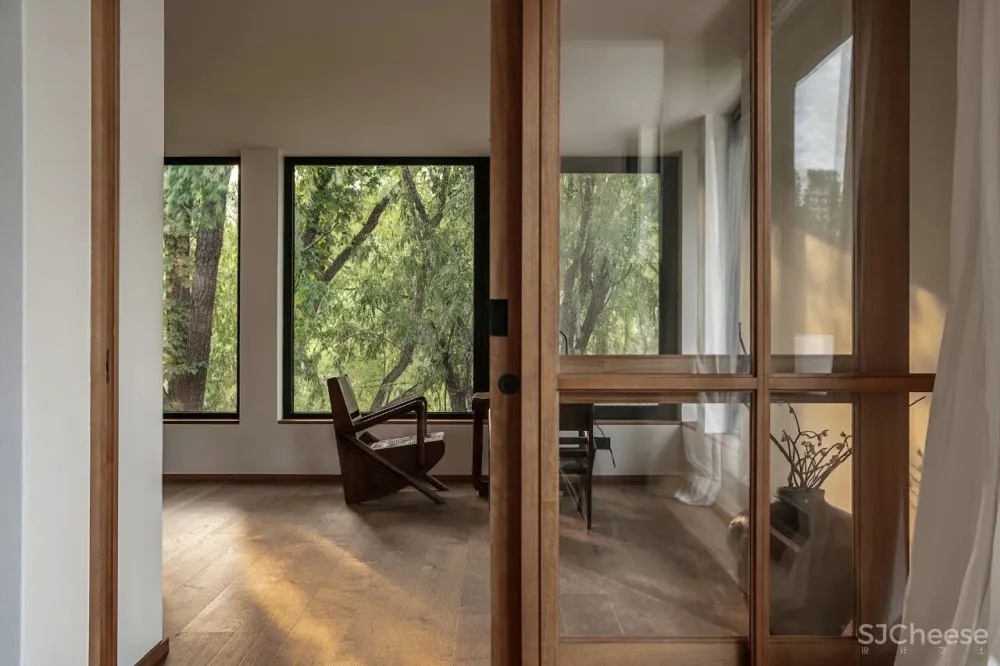 欢聚或独处,都被温柔包裹着| 军哥和芳姐自宅