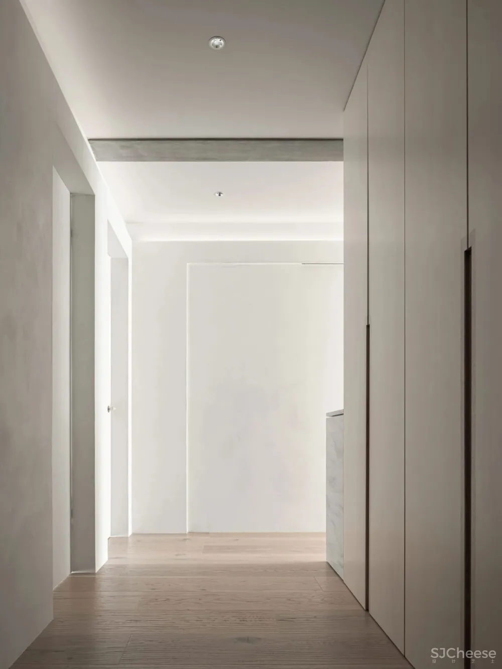 简约的现代公寓,用混凝土、木材、肌理涂料做出高级的层次感