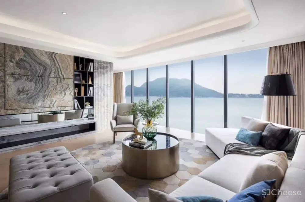 900m² 海景顶层复式 塔尖奢宅