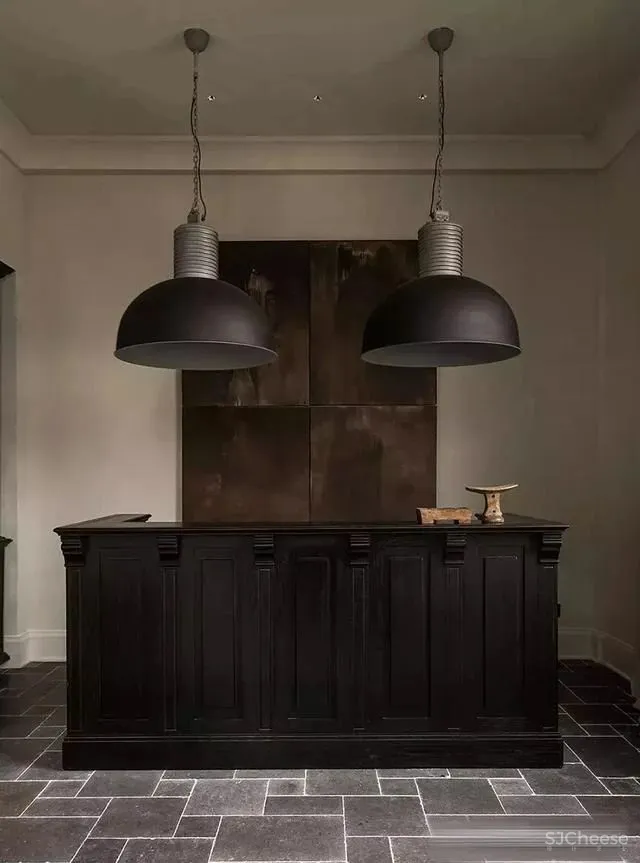 谢柯-既下山·重庆生活的复杂和冲突,都在这间院落“缴械投降”!