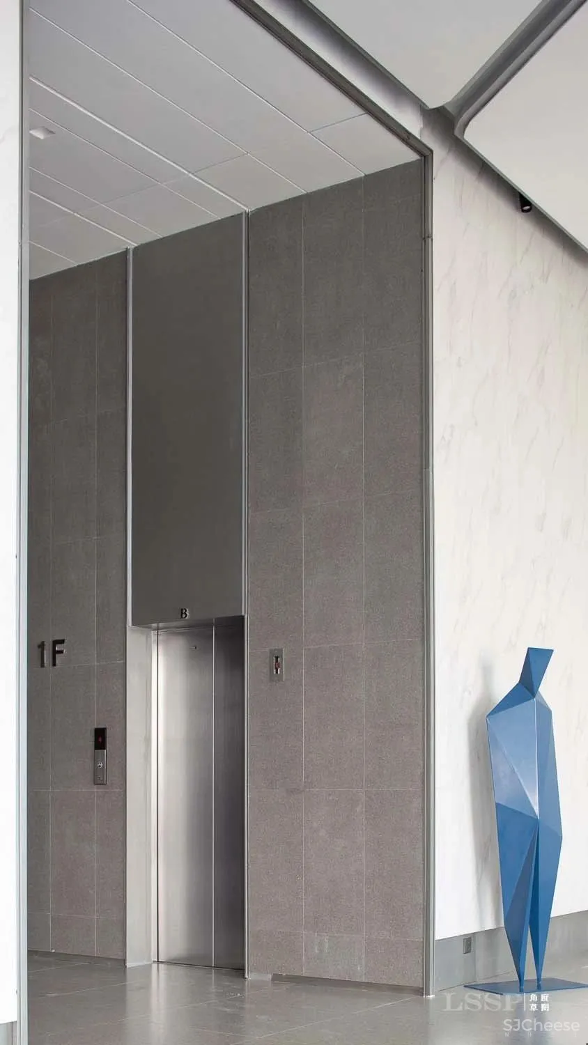 一杯咖啡,“寓”见四季温暖时光——西北绿地新里铂瑞公馆