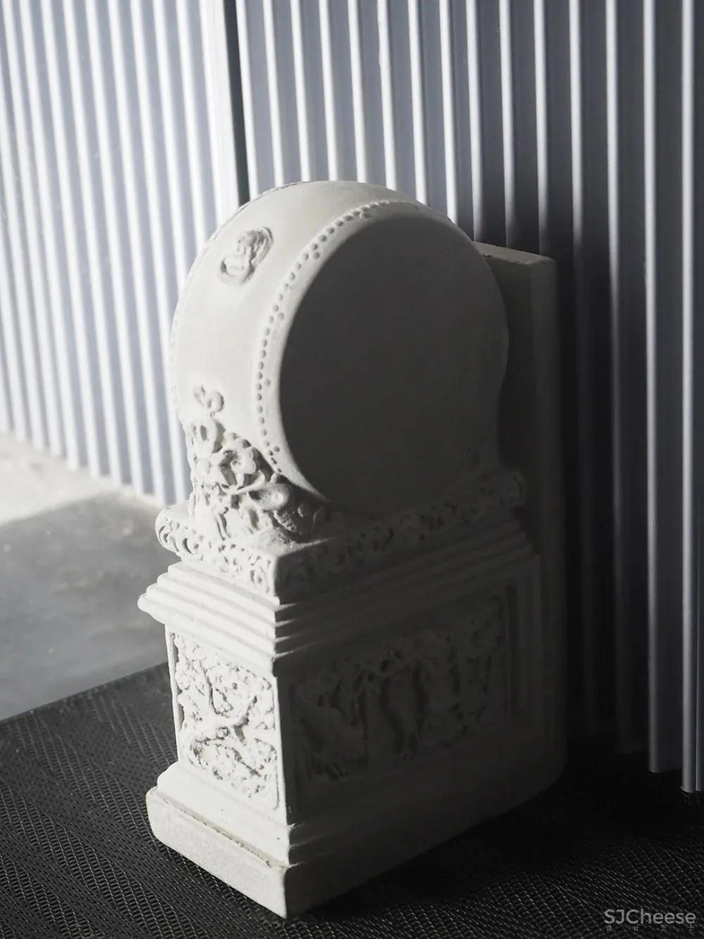 TOMO 東木筑造 趣味、怪诞、未知,次时代的虚拟世界