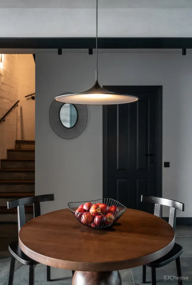 108平米的两层空间，做到了什么叫做精致且丰富