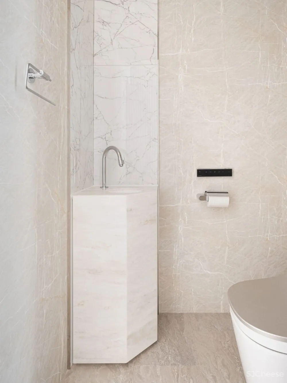 简约的现代公寓,用混凝土、木材、肌理涂料做出高级的层次感