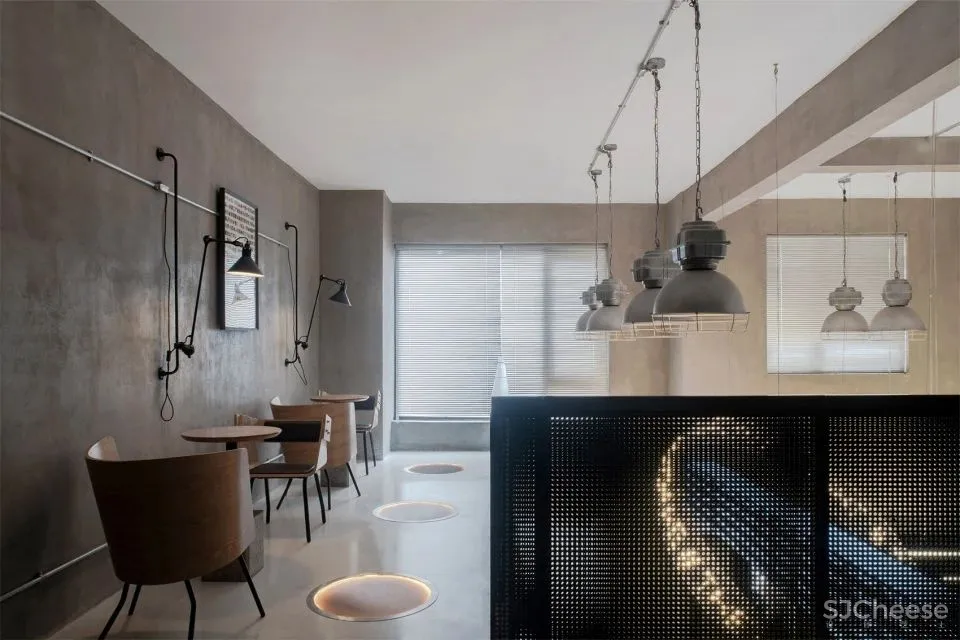 在矿井中发掘有趣的事物 武汉 COZMINE线下集合店 外物 WHY WOULD