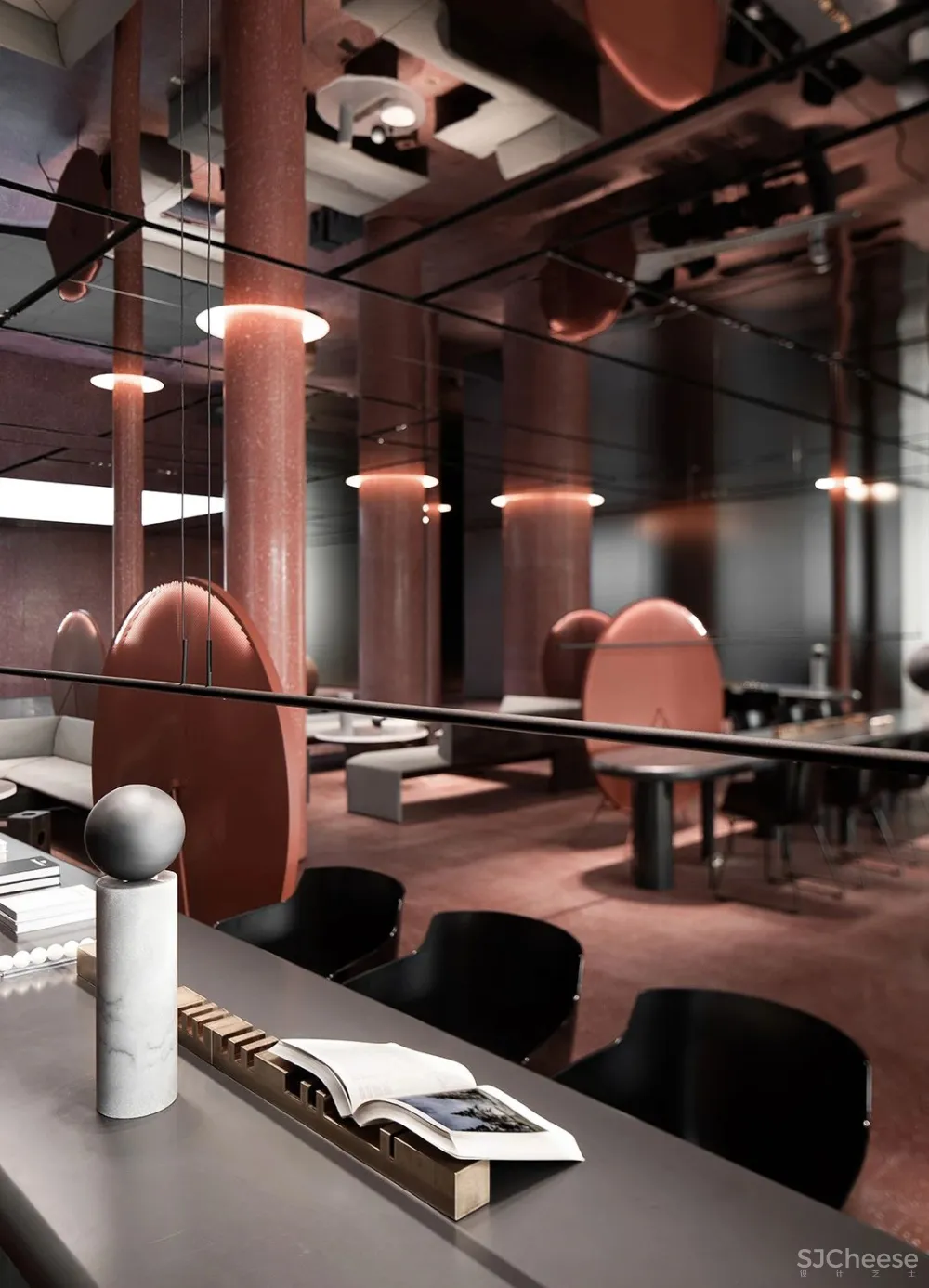 DOMANI 东 仓 牛 顿 与 月 亮