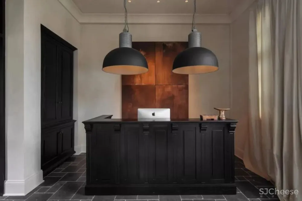 谢柯-既下山·重庆生活的复杂和冲突,都在这间院落“缴械投降”!