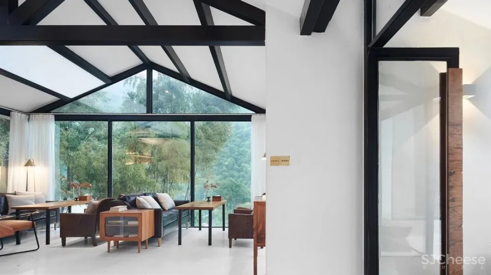 大墨空间 环抱青山,无愧自然